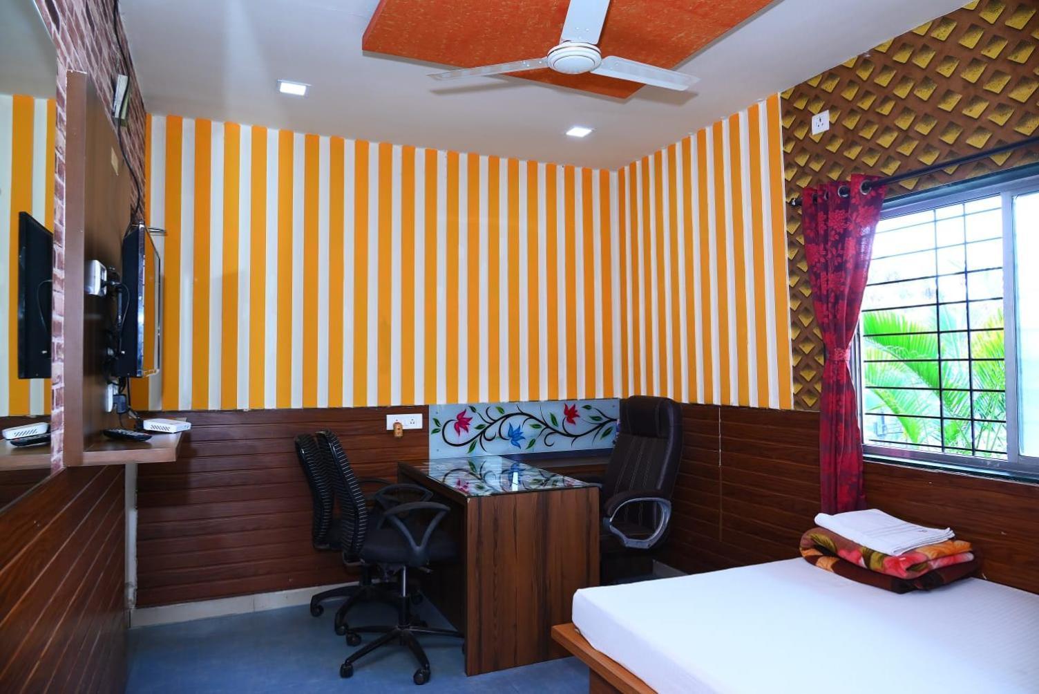 P P Lodging Pune Zewnętrze zdjęcie